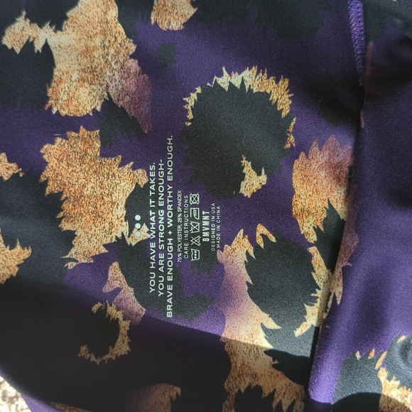 BMVMNT leggings - Picture 3 of 3